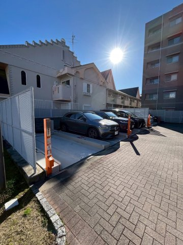 サンメゾン西宮北口ヴァンエレーブの外観