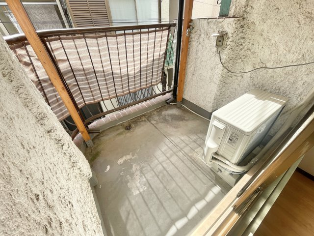 塚口町5丁目貸家のバルコニー