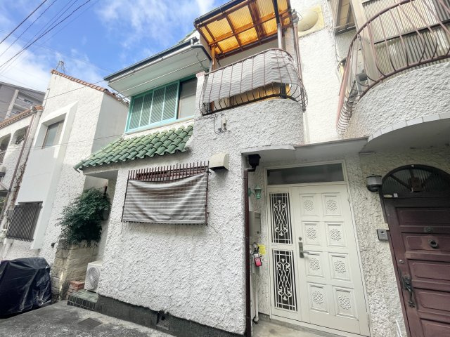 塚口町5丁目貸家のエントランス