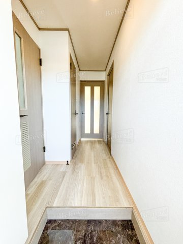 ドムールＴ’ｓⅠの玄関|きれいな玄関です♪