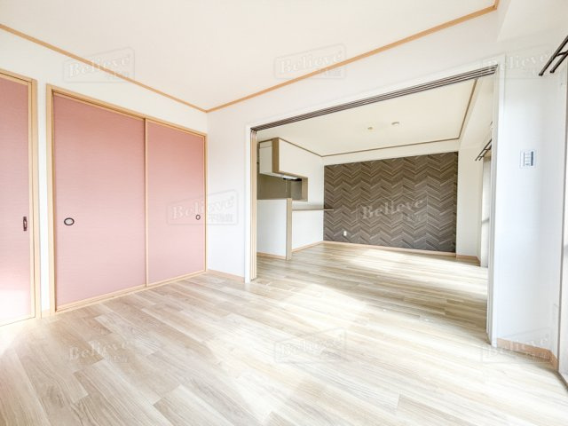 ドムールＴ’ｓⅠの寝室|風通しが良い寝室です☆