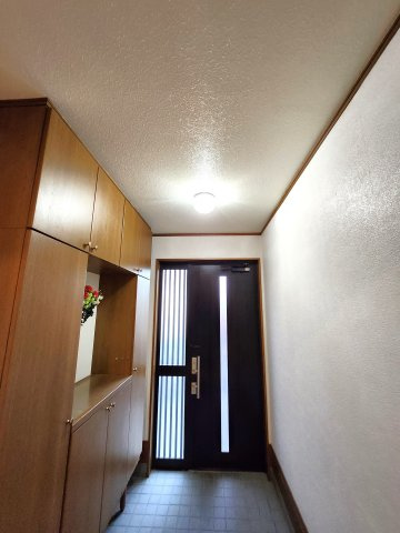 南大泉1丁目戸建の玄関