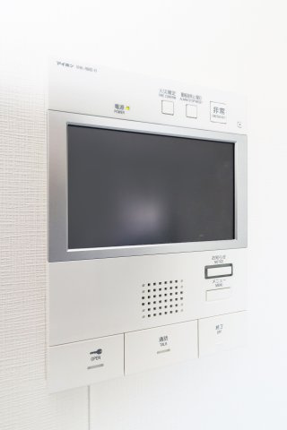 サヴォイ ル・ミラドール　4階のセキュリティ|別号室のものになります。現状優先。