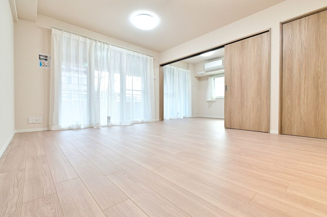 【居間・リビング】 | ロワール春日原駅前弐番館☆仲介手数料無料☆