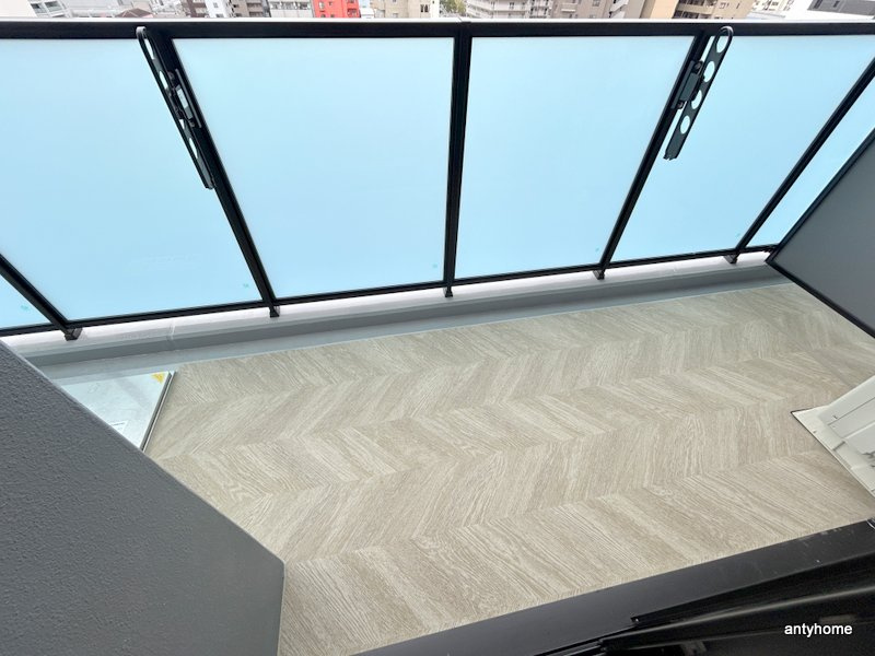 ルイレジデンス弁天町　仲介手数料無料のバルコニー