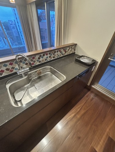 グレイシス三番町のキッチン