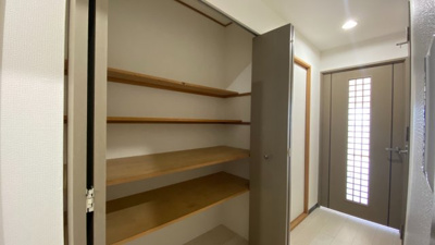 【収納】 | ジークレフ加古川東｜室内リフォームしています｜ | 廊下収納