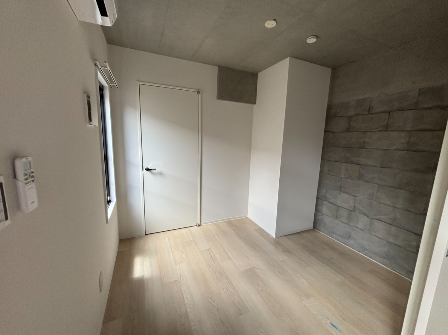 Decor Blocco Oyama Dueの居間・リビング