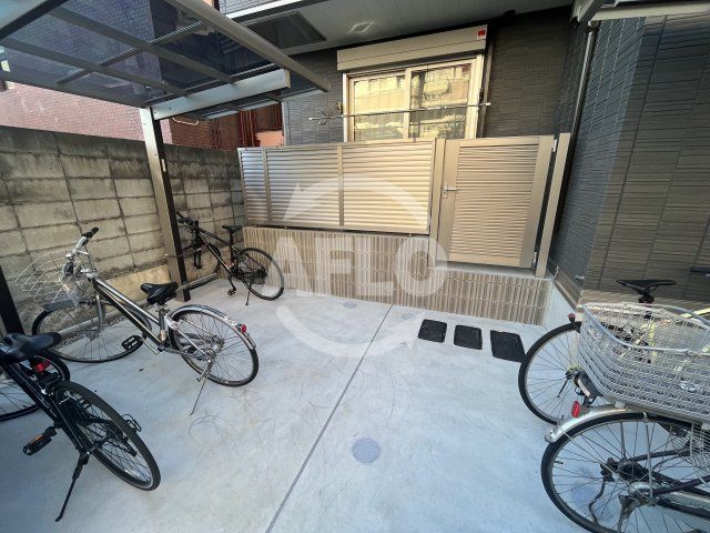 La Suite上町台　桃陽小学校区のその他共用部分|La Suite上町台（ラ スイート上町台）　駐輪場