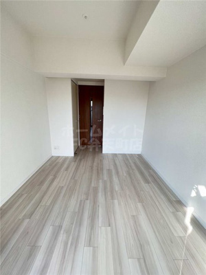 【居間・リビング】 | エスリード西九条レジデンス | 使いやすい居間です