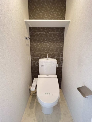 【トイレ】 | エスリード西九条レジデンス | 落ち着いた色調のトイレです