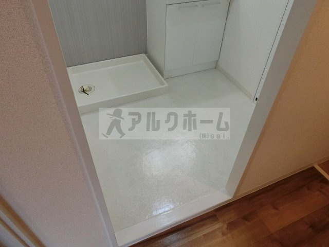 グラード柏原の洗面所