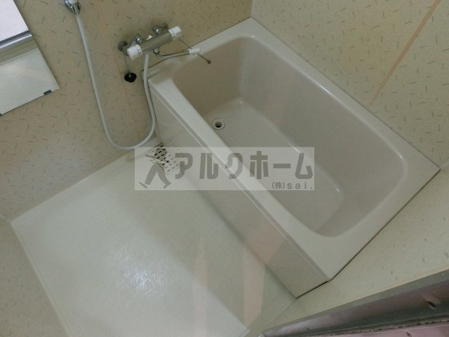 グラード柏原の浴室