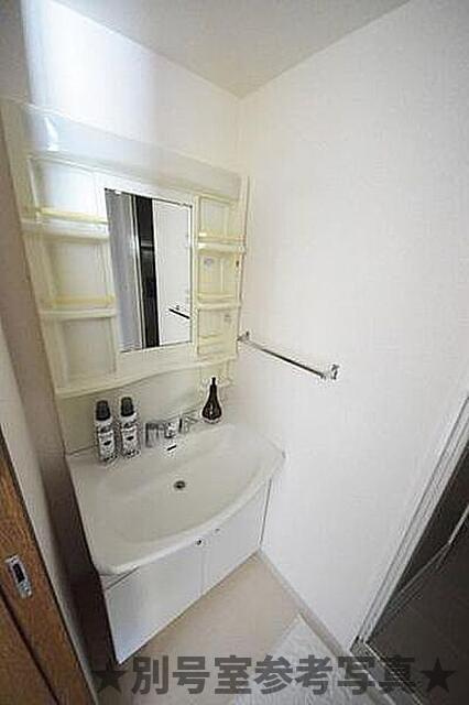 ガーデンヒルズ洋光台の洗面所