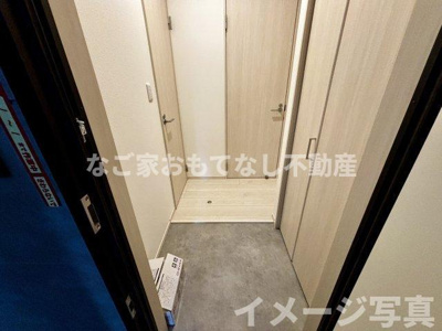 【玄関】 | BC生駒B | ※同タイプ写真