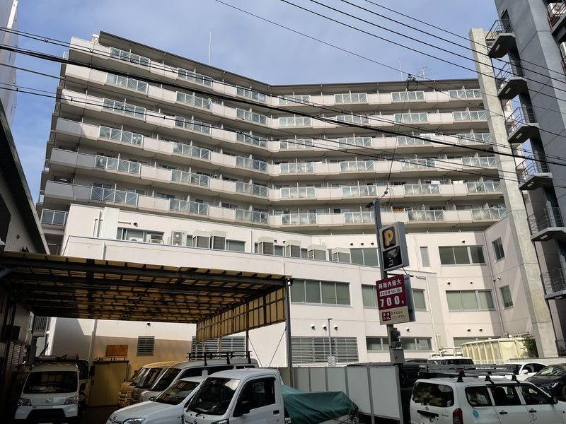 エトワール北梅田 の外観