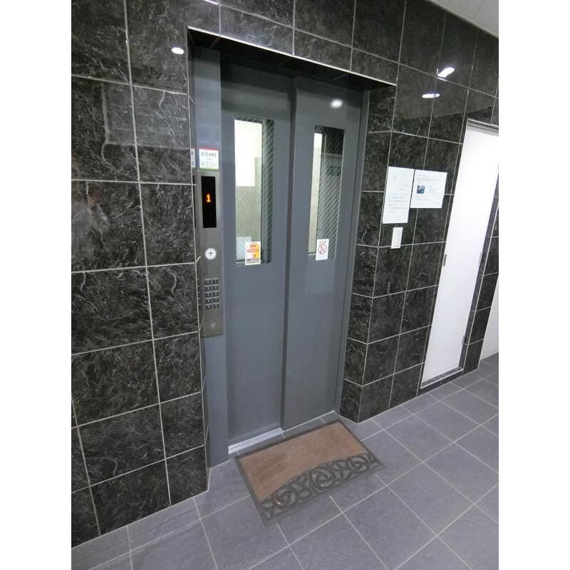 スタシオン梅田イースト のロビー