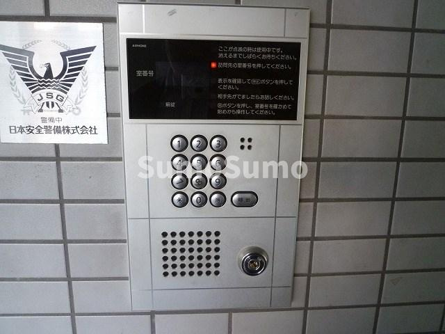 ジュネスの外観
