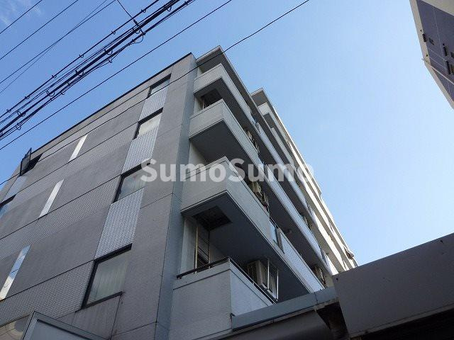 ジュネスの外観
