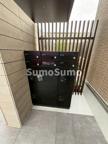 ステラのエントランス|建物の内部です