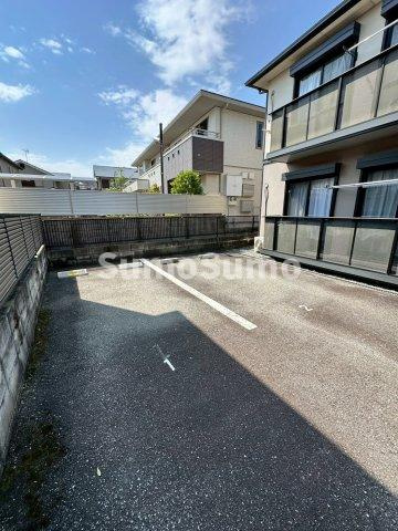 シンフォニー川面Ｂの駐車場