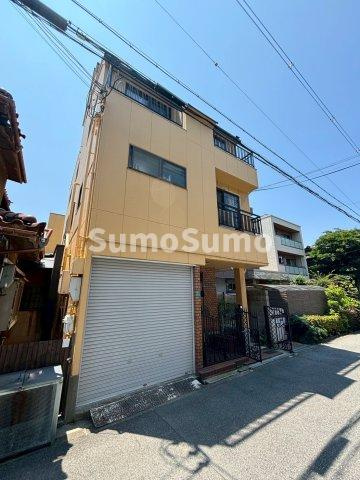 シャンブル・ド青山の外観