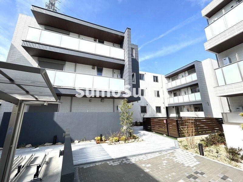 カシータ蓬川緑地ウエストの外観