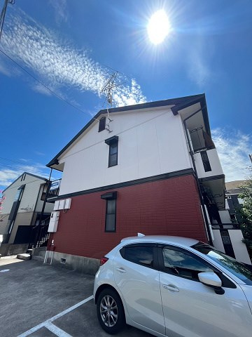 ジュネス仁川の外観