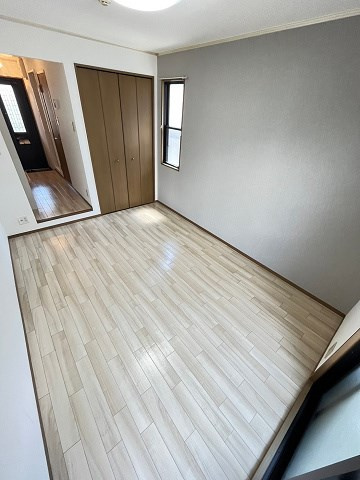 ジュネス仁川の寝室