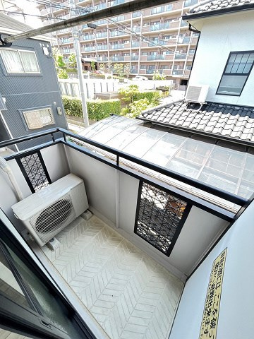 ジュネス仁川のバルコニー