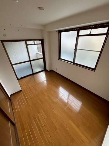 シャンテ本山の寝室
