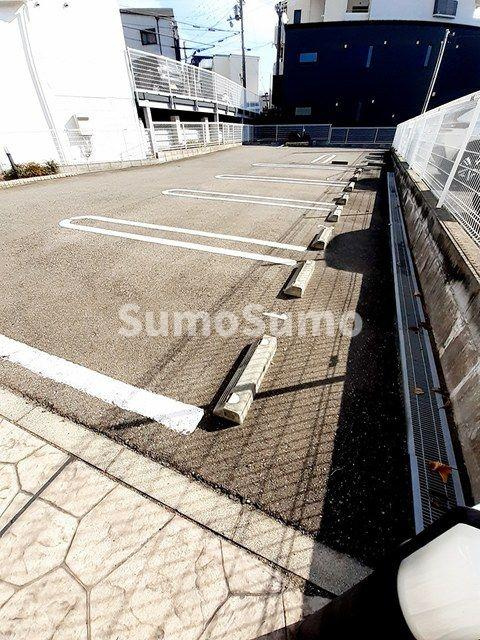 シュテール舞子の駐車場|駐車場完備です