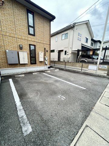 ステラコートⅡの駐車場