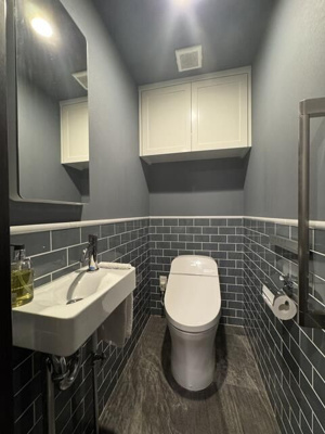 【トイレ】 | ルフォン築地ザ・レジデンス | 落ち着いた色調のトイレです