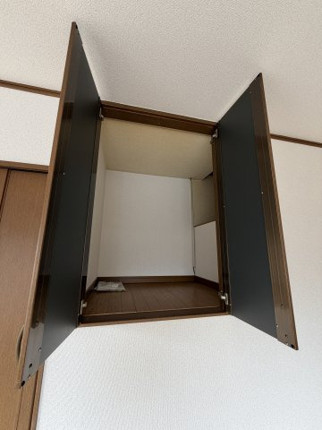 スギテラスの収納