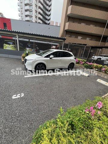 スプランディッドⅡの駐車場|駐車場があるので、車を買う予定の方も安心です