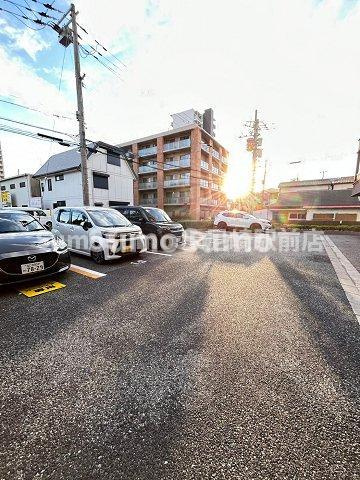 スプランディッドⅠの駐車場|駐車場完備です