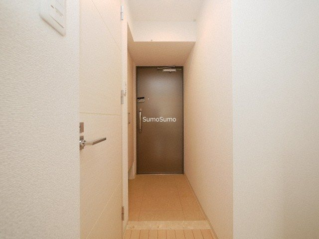 エスリード難波ステーションプラザの玄関