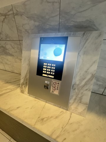 エスリード難波ステーションプラザの駐車場