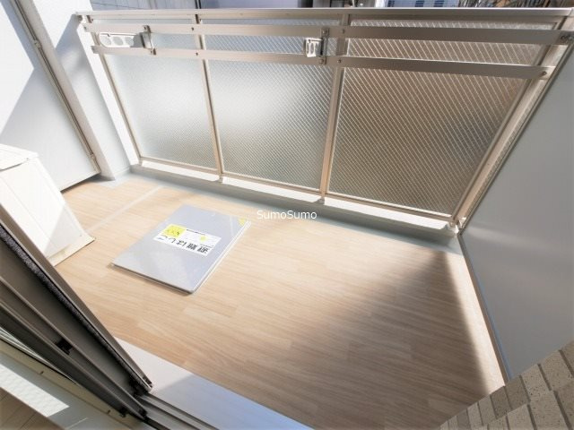 エスリード難波セントラルのバルコニー