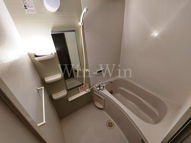 アヴァンツァーレ・ウエストの浴室