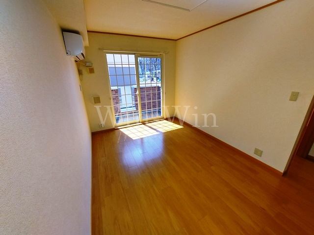 アヴァンツァーレ・ウエストの居間・リビング