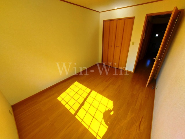 アヴァンツァーレ・ウエストの寝室