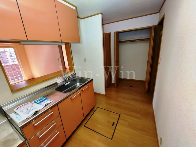 アヴァンツァーレ・ウエストのキッチン