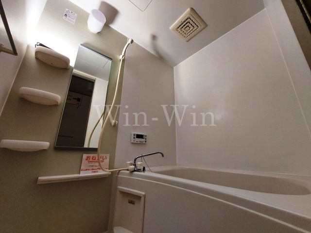 アヴァンツァーレ・ウエストの浴室