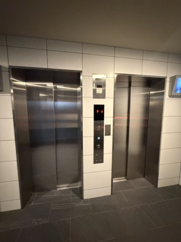 エスリード神戸兵庫駅ミッドポートのロビー