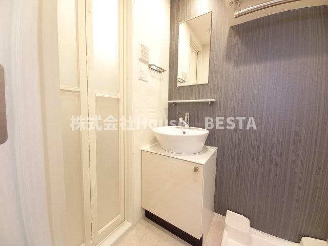 エスリード神戸兵庫駅アクアヴィラの独立洗面台