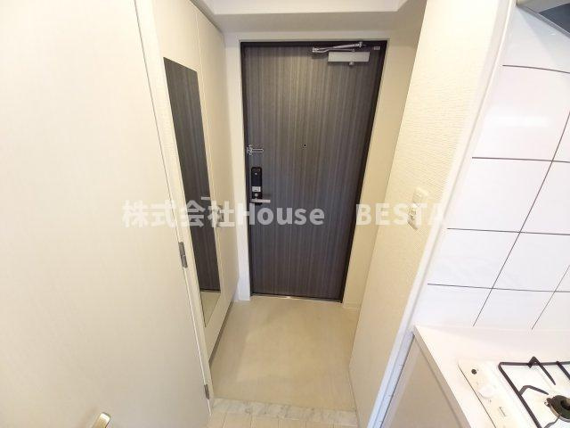 エスリード神戸兵庫駅アクアヴィラの玄関