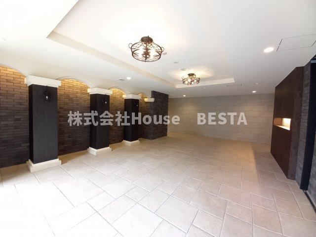 エスリード神戸兵庫駅アクアヴィラのエントランス