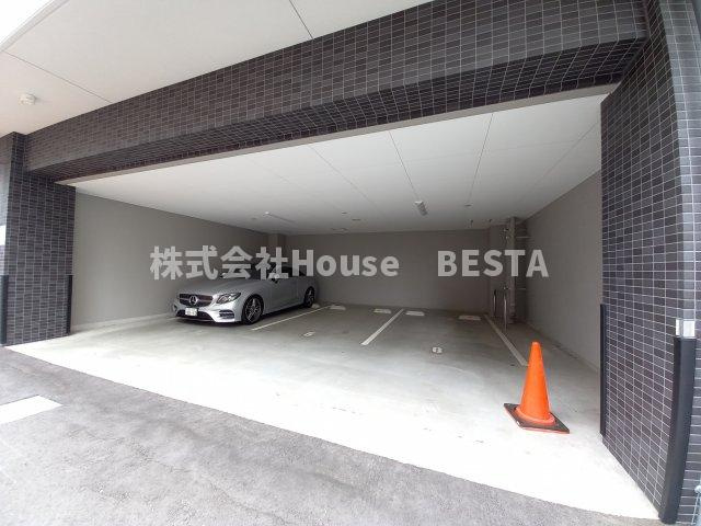 エスリード神戸兵庫駅アクアヴィラの駐車場